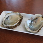 魚売り処　新鮮家 - 岩牡蠣