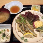 いわたに家 - 小いわし天ぷら定食