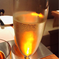 Benoit Alain Ducasse - スパークリングで喉を…