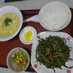 開華園 - 自分で選べる中華定食・豚肉とピーマンの糸切り炒め（第八回投稿）