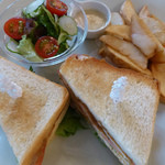 雲仙観光ホテル・メインダイニング - アメリカンクラブハウスサンドイッチ