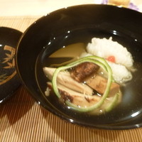 日本料理 寺田 - お椀（鱧、松茸）