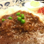 Nagomiya - ひき肉入りのカレーは、スパイスと酸味が効いていてＧＯＯＤです。