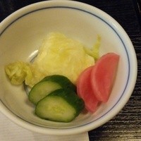 鰻割烹 伊豆栄 本店 - 香の物