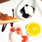 Troom Café - ランチsetのデザートプレート