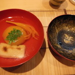 料理屋 植むら - 南瓜胡麻餅と胡麻豆腐の椀　金針菜と木の芽