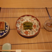 料理屋 植むら - 厚焼き玉子，山形産ダダ茶豆、淡路産テングサのところてん