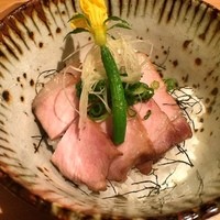 エルムガーデン - 有機コシヒカリとかみこみ豚の味噌漬け小どんぶり