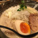 みつ星製麺所 阿波座店 - 濃厚ラーメン