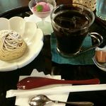 コーヒーとモンブラン930円