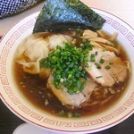 Wansuke - 海老わんたん麺