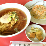 新雅飯店 - 