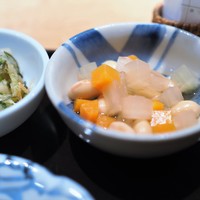 伊豆の旬 やんも 丸の内店 - 豆の煮物
