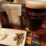 ラ・クローヌ - お通し 324円、イヒテヘムズ グラン・クリュ 1,296円。