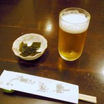 さらしな総本店 - 生ビールと付き出し