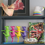 トレエウーノ サンドイッチ - ディスプレイされている「料理通信」2015年９月号「肉仕事のＡＢＣ」
      trattoria29さんの竹内シェフが焼いた肉が表紙を飾っています！
      