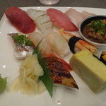 MAGURO YA - 特上ニギリ＄37.50