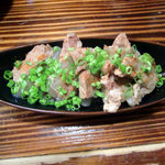 絶品の豚骨角煮