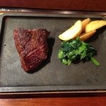 ステーキハウス Gottie's BEEF - 熟成牛フィレステーキ 150g