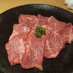 焼肉問屋 牛蔵 - かいのみ＠７８０円。写真は２人前