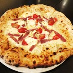 ナポリピッツァ Pizzeria la Rossa - パンナ