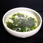 わかめスープ