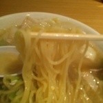 Ikegami En - 麺アップ。