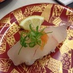 海鮮寿司とれとれ市場 - 活〆本クエ（1貫）（335円）