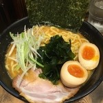 豚骨醤油ラーメン太善 - 味玉ラーメン