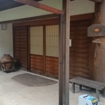 ゆるりcafe - こちらが「ゆるりCafe」さんの入口の扉になります