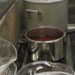 ひみつ堂 - 奥にはかき氷用のあずき豆もスタンバイされています。