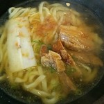 Momodon - 自家製麺の沖縄そば 500円です。