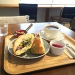 cafe yom pan - 今回は、モーニングをいただきました、これで500円です(2015.8.26)