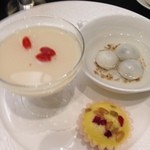 スーツァン・レストラン陳 - デザート