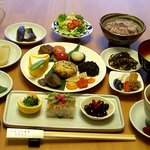 にんじん食堂 うずまさ - 料理写真:「こがね御膳」（写真はイメージです。日によって異なります）