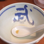 たけちゃんにぼしらーめん - 久しぶりにスープも完飲