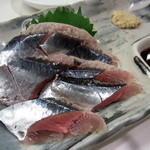 元祖立ち飲み屋 - 新！サンマ刺し￥320円