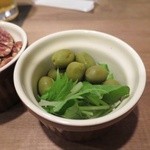 Hathor - オリーブの燻製