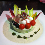 AW ・ELEMENTS - マグロの炙りケーキ仕立て