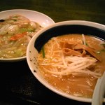 中華丼、味噌らーめん付き