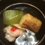 旬の味 花板 - ハモの吸い物