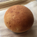 ブレッド&タパス 沢村 - クリームパン 180円(税抜き)