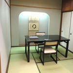 Tsukiji Uemura - テーブル椅子席仕様畳和個室