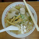 やまや - 2015年8月16日(日)　ワンタンメン(並)650円