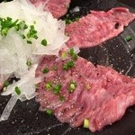 炭火焼肉 やまもと - 名物焼きしゃぶ