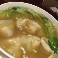 萬珍樓 本店 - ワンタン麺♡ぷりっぷり！