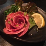 Yakiniku Fuufuutei - タン刺し