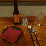 GRILL THE VOND - テーブルセッティング