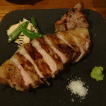 GRILL THE VOND - 菜の花うましポーク骨付きロース（３００ｇ、２，６００円）