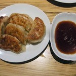 呉さんの台湾料理 - 餃子